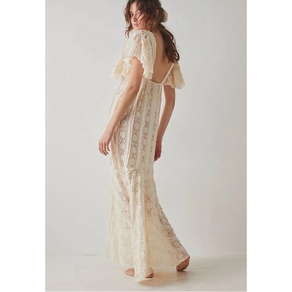 Free People Oui Oui Ruffle Lace Maxi Slip Dress Intimately Cream Ivory Medium - Picture 4 of 12